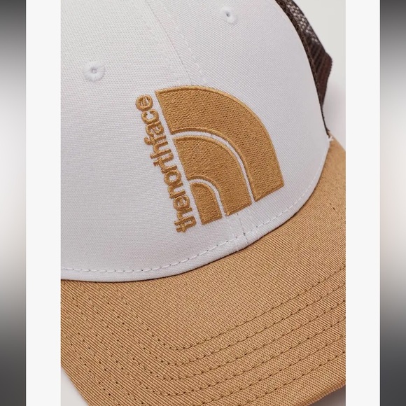 The North Face Mudder Trucker Hat One Size Almond Butter & Coal Brown NWT - Picture 4 of 4
